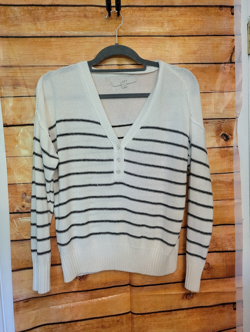 LOFT Cream V-Neck Pullover with Black Horizontal Stripes M